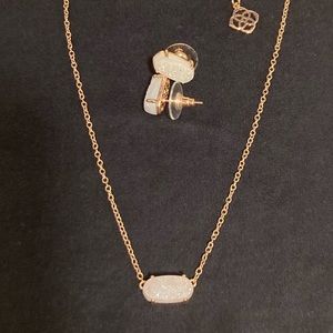 Kendra Scott necklace and matching earrings